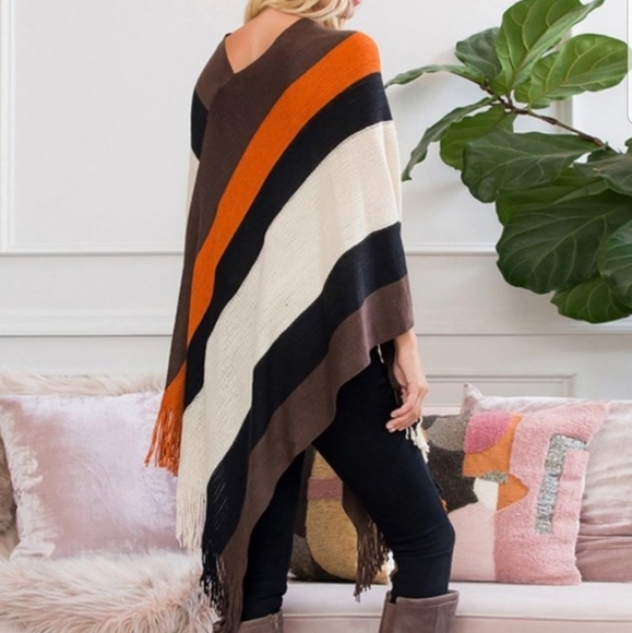 Stripes FRINGE PONCHO sweater - Picture 2 of 4